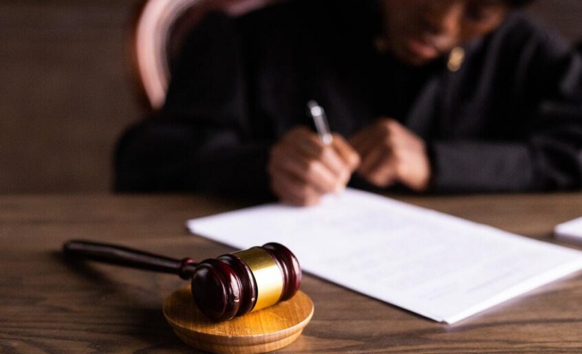 property lawyers Melbourne
